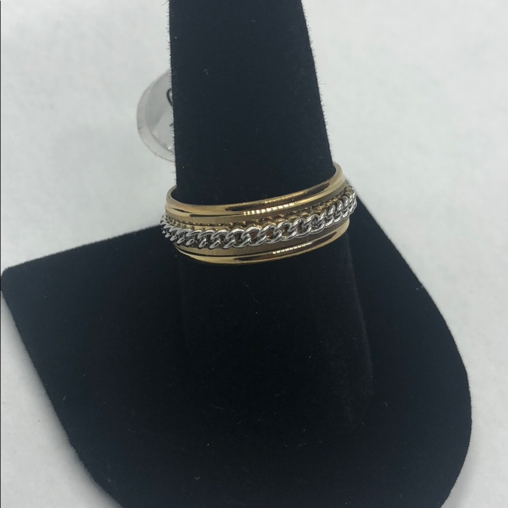 Men’s ring - Picture 2 of 3